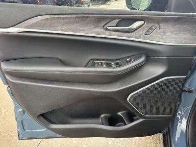 2026 Jeep Grand Cherokee GRAND CHEROKEE L LIMITED 4X2