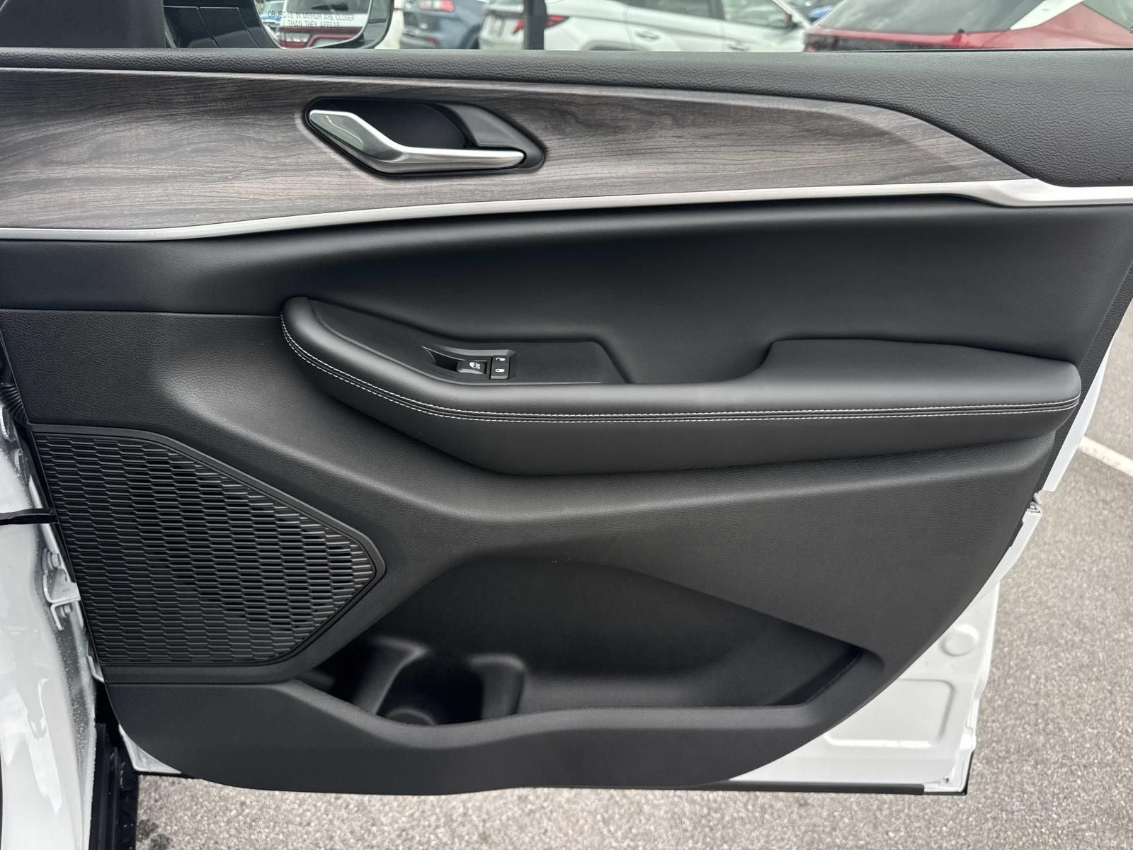 2026 Jeep Grand Cherokee GRAND CHEROKEE L LIMITED 4X2