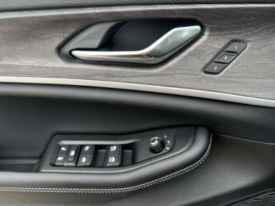 2026 Jeep Grand Cherokee GRAND CHEROKEE L LIMITED 4X2