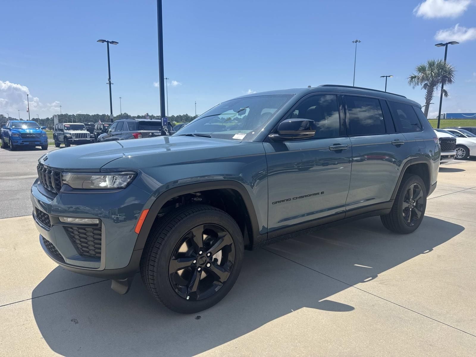 2026 Jeep Grand Cherokee GRAND CHEROKEE L LIMITED 4X2