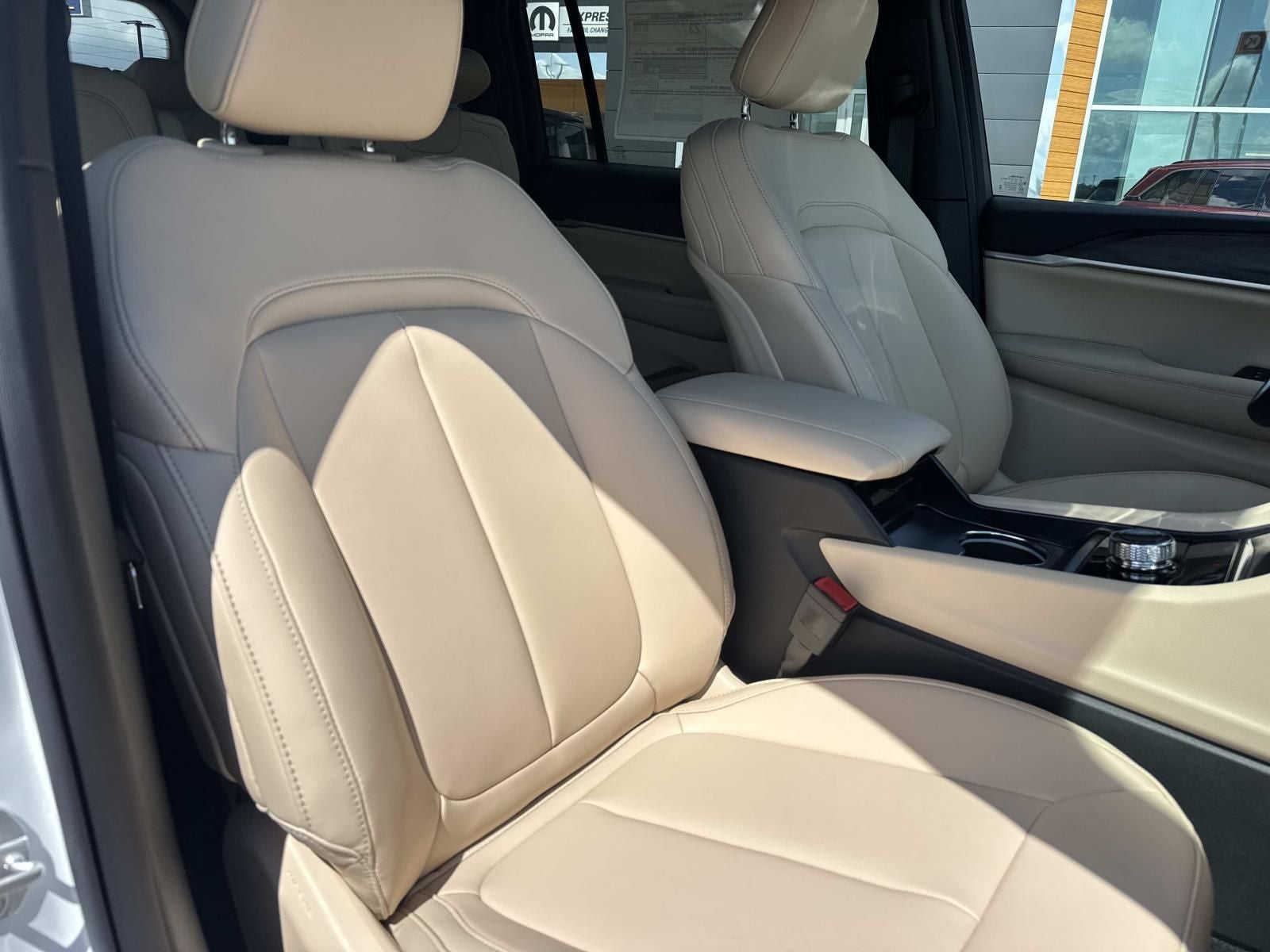 2026 Jeep Grand Cherokee GRAND CHEROKEE L LIMITED 4X2