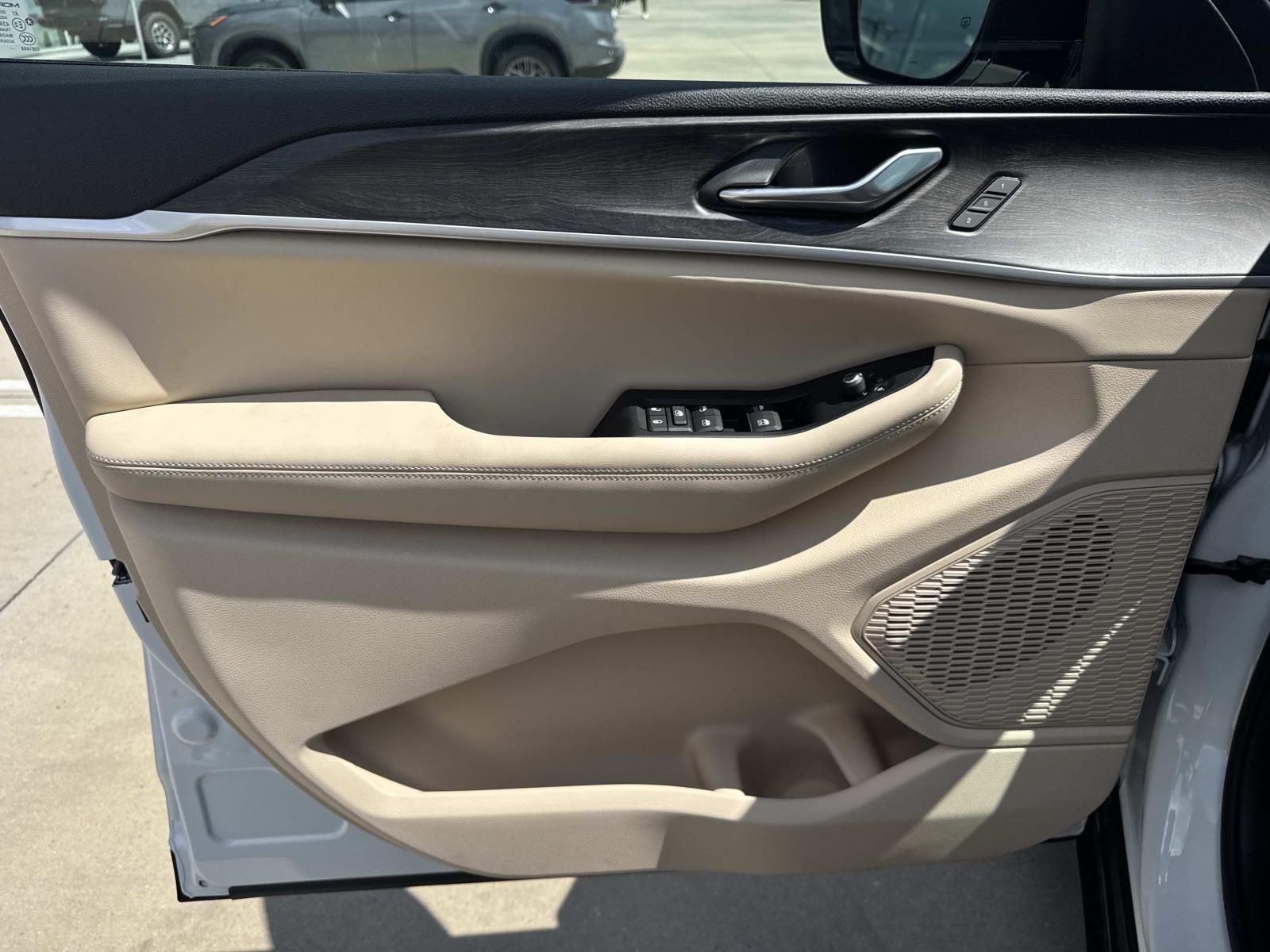 2026 Jeep Grand Cherokee GRAND CHEROKEE L LIMITED 4X2