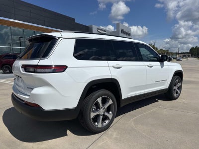 2026 Jeep Grand Cherokee GRAND CHEROKEE L LIMITED 4X2