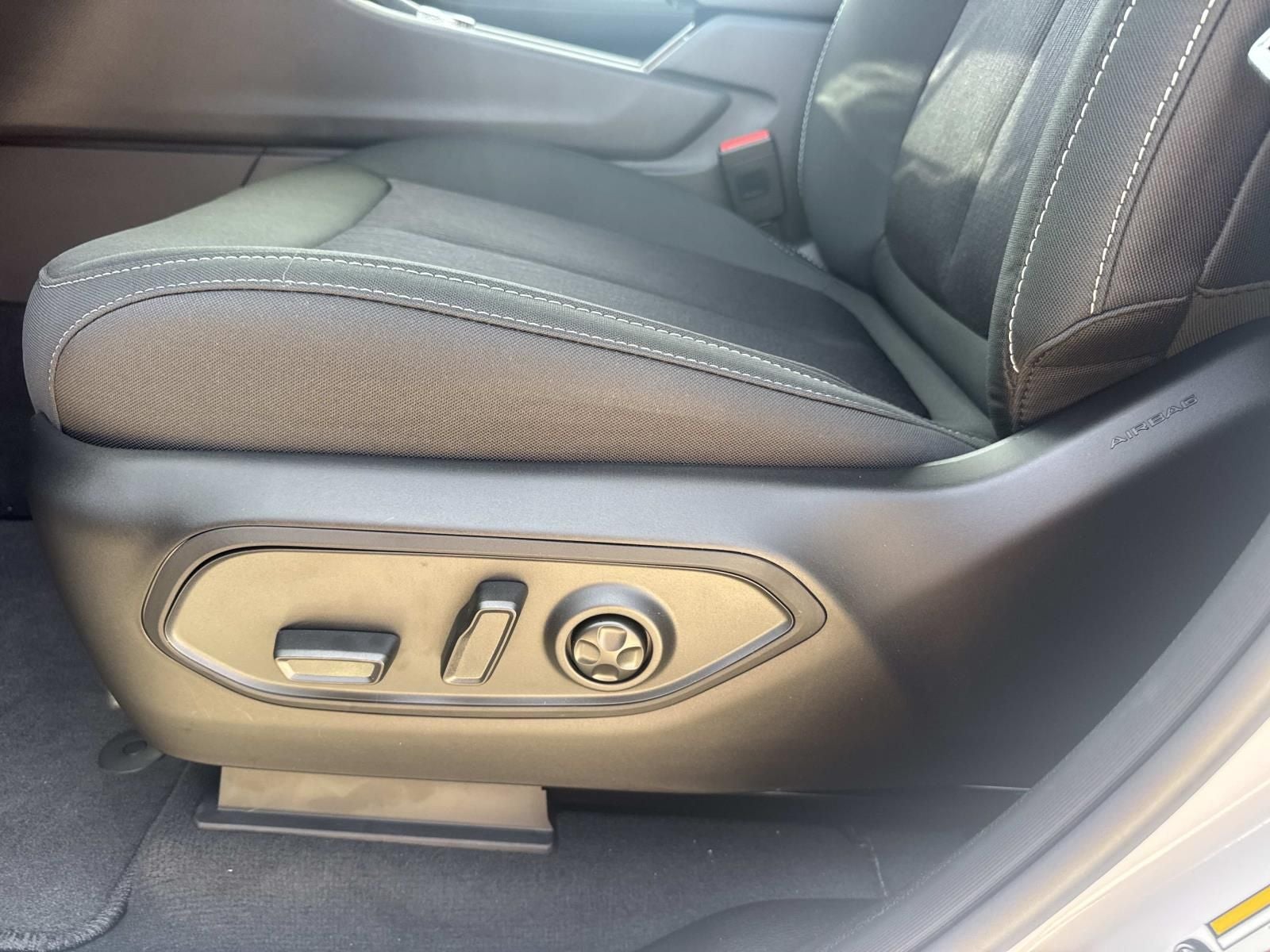 2026 Jeep Grand Cherokee GRAND CHEROKEE L LAREDO 4X4