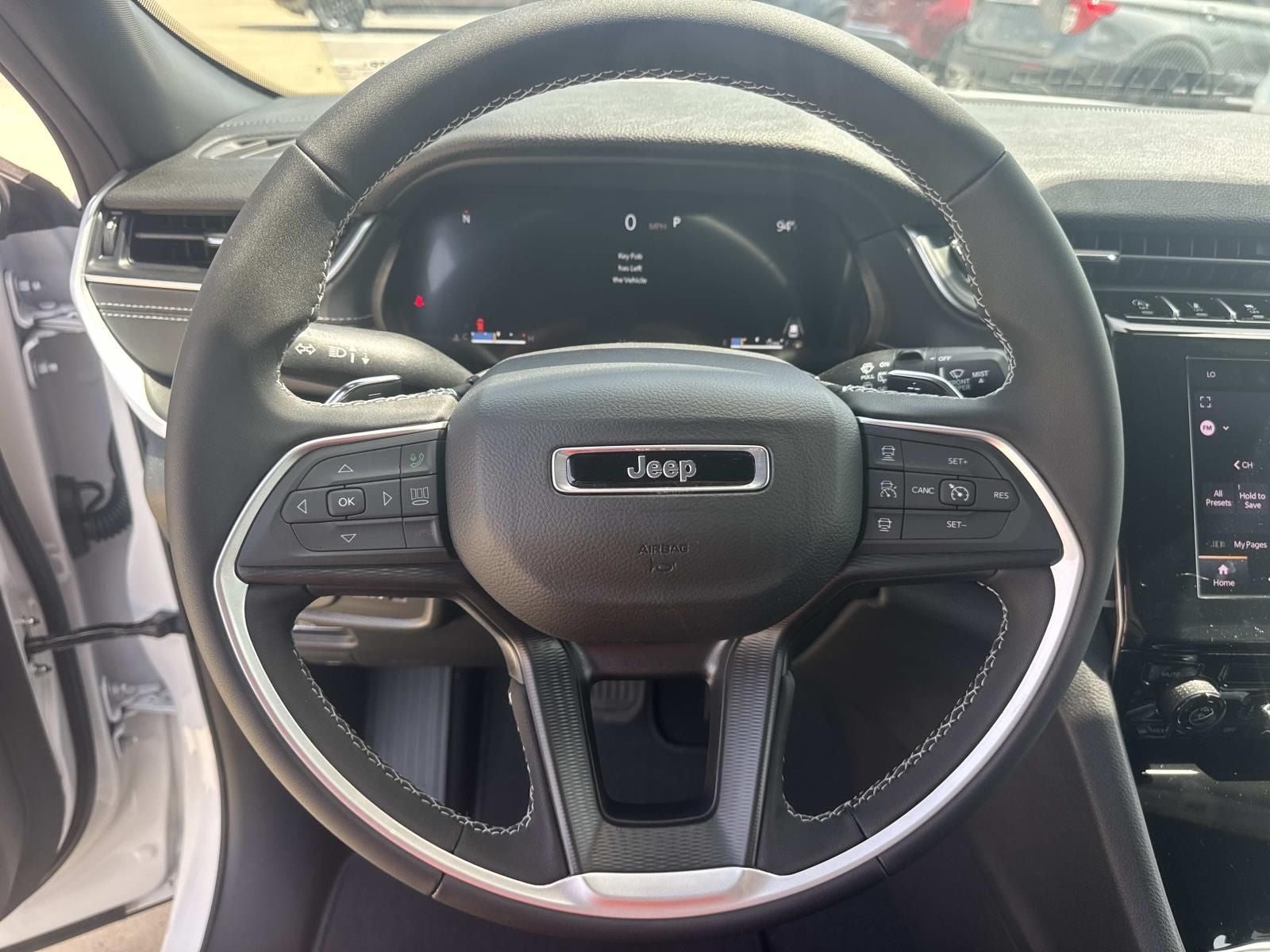2026 Jeep Grand Cherokee GRAND CHEROKEE L LAREDO 4X4