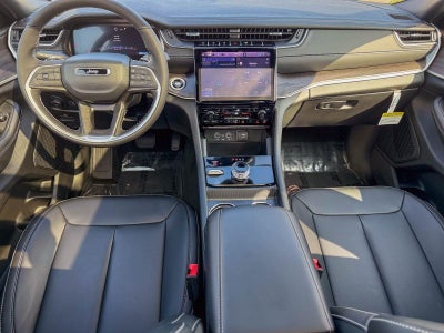 2025 Jeep Grand Cherokee L Limited 4x4