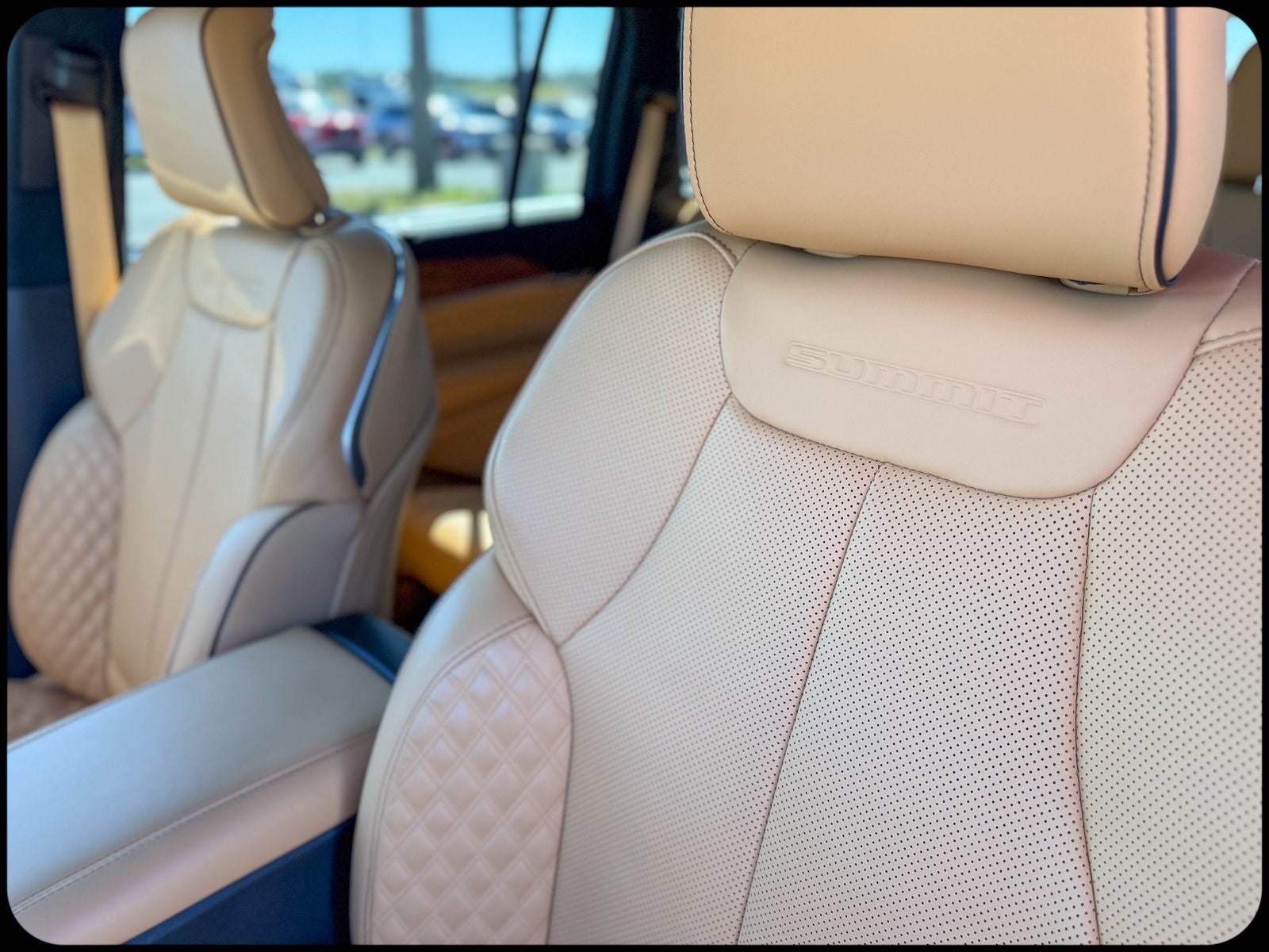 2025 Jeep Grand Cherokee L Summit Reserve 4x4