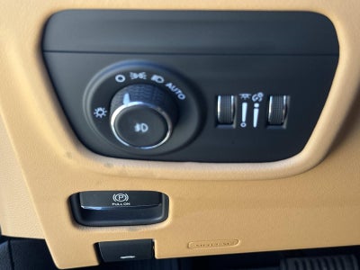 2025 Jeep Grand Cherokee L Summit Reserve 4x4