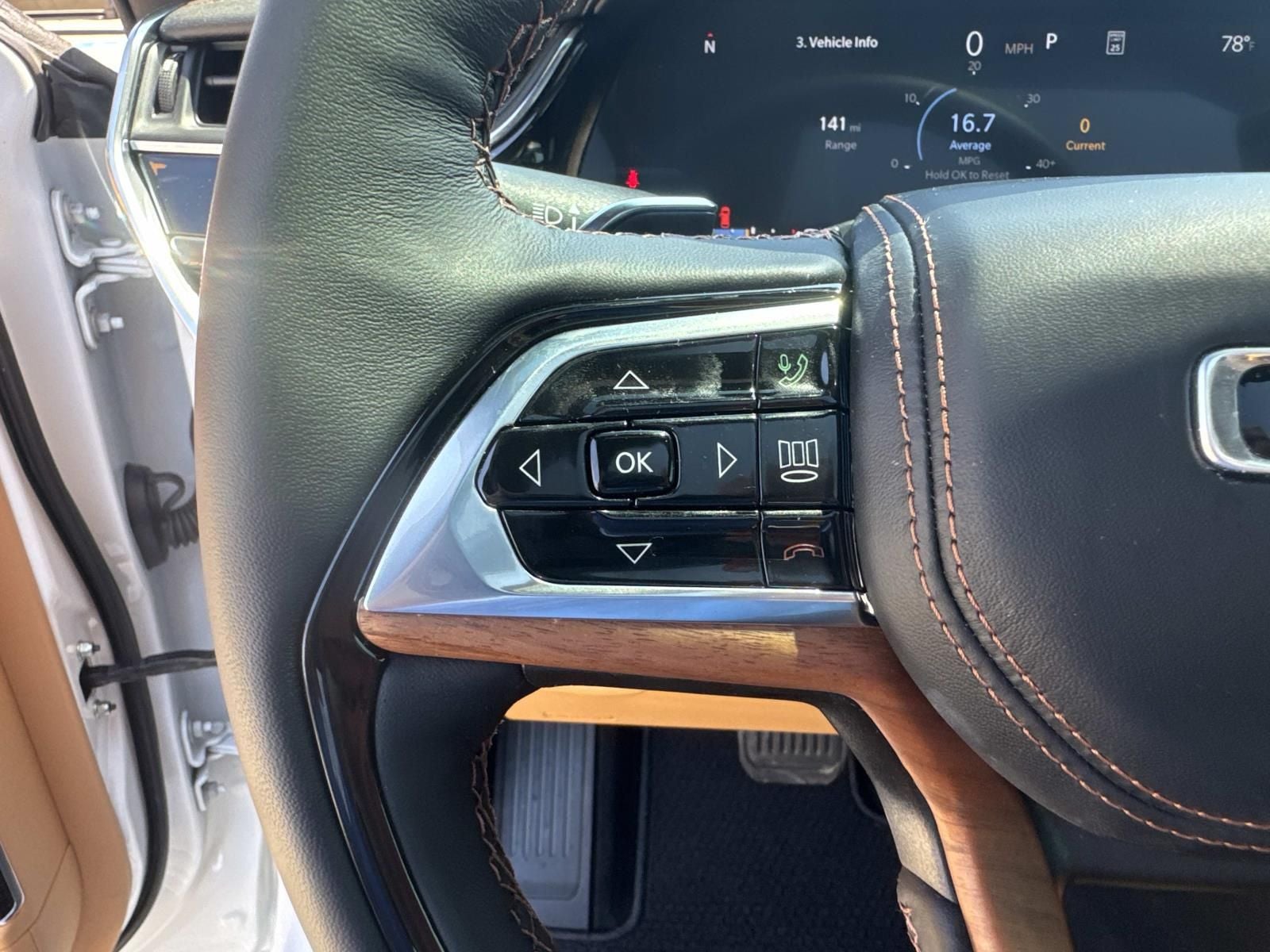 2025 Jeep Grand Cherokee L Summit Reserve 4x4