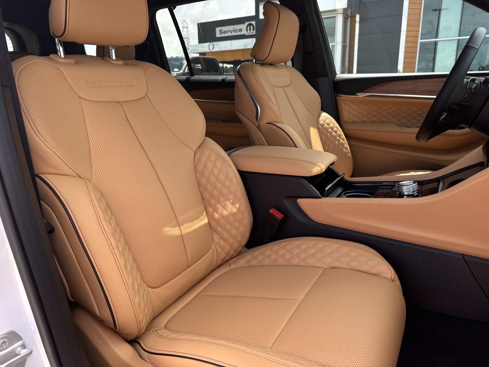 2026 Jeep Grand Cherokee GRAND CHEROKEE L SUMMIT 4X4