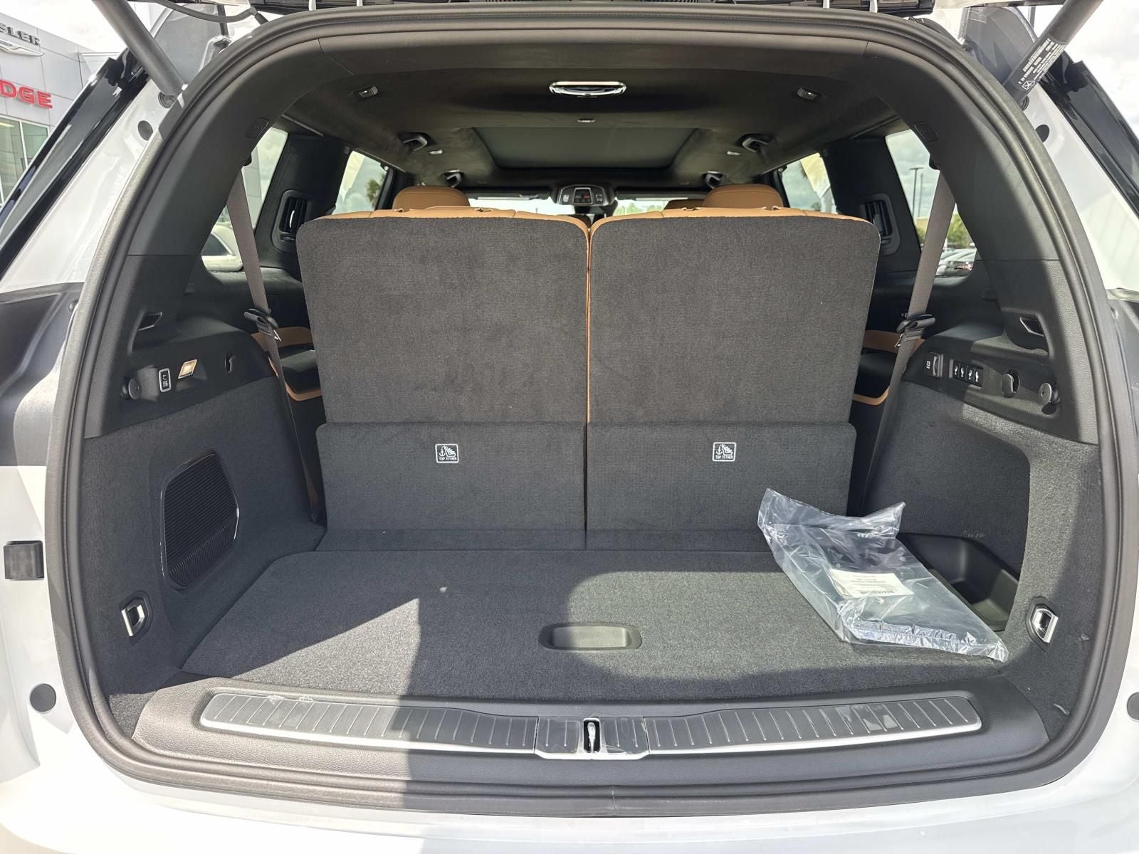 2026 Jeep Grand Cherokee GRAND CHEROKEE L SUMMIT 4X4