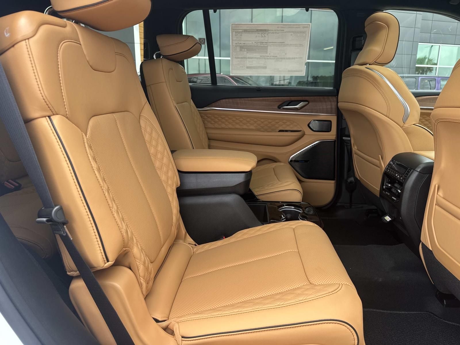 2026 Jeep Grand Cherokee GRAND CHEROKEE L SUMMIT 4X4
