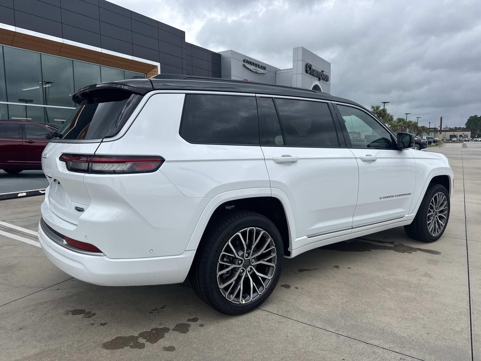 2026 Jeep Grand Cherokee GRAND CHEROKEE L SUMMIT 4X4