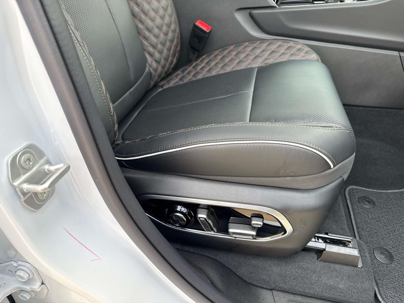 2026 Jeep Grand Cherokee GRAND CHEROKEE L SUMMIT 4X4