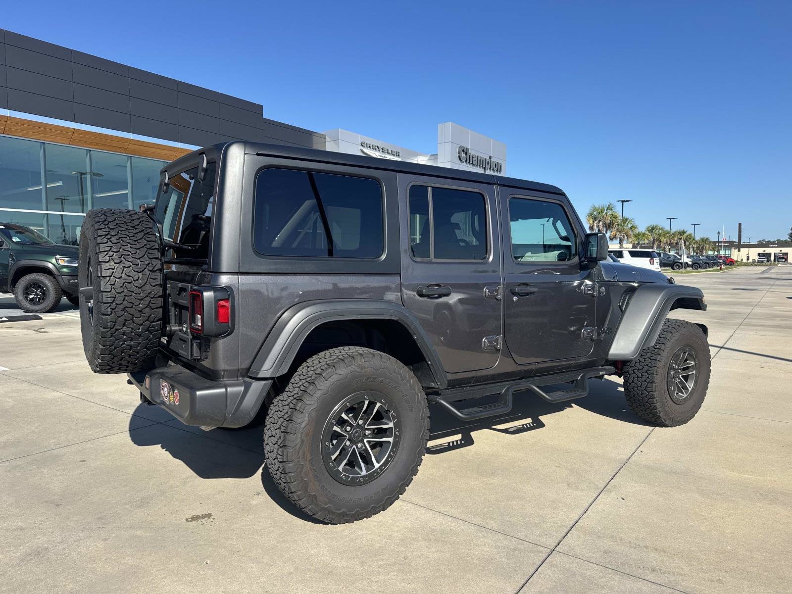 2026 Jeep Wrangler 4-Door Willys 4x4