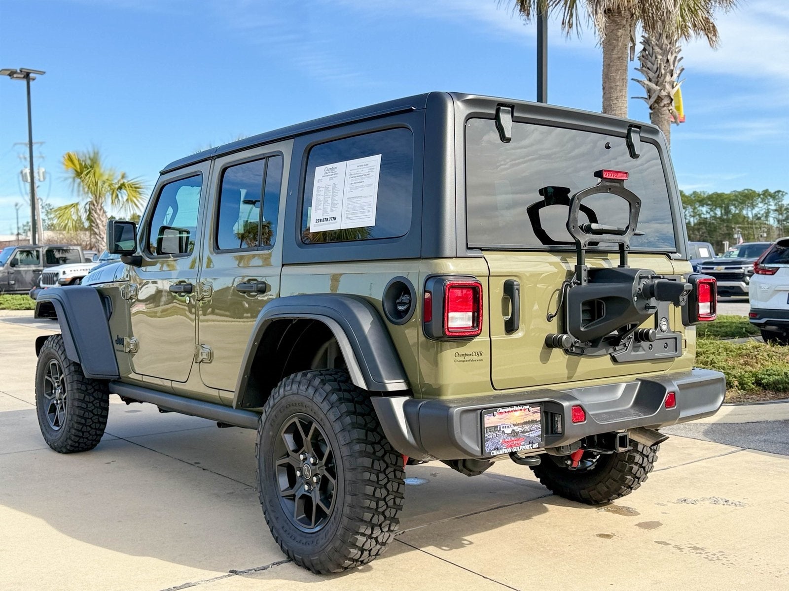 2025 Jeep Wrangler 4-Door Willys 4x4