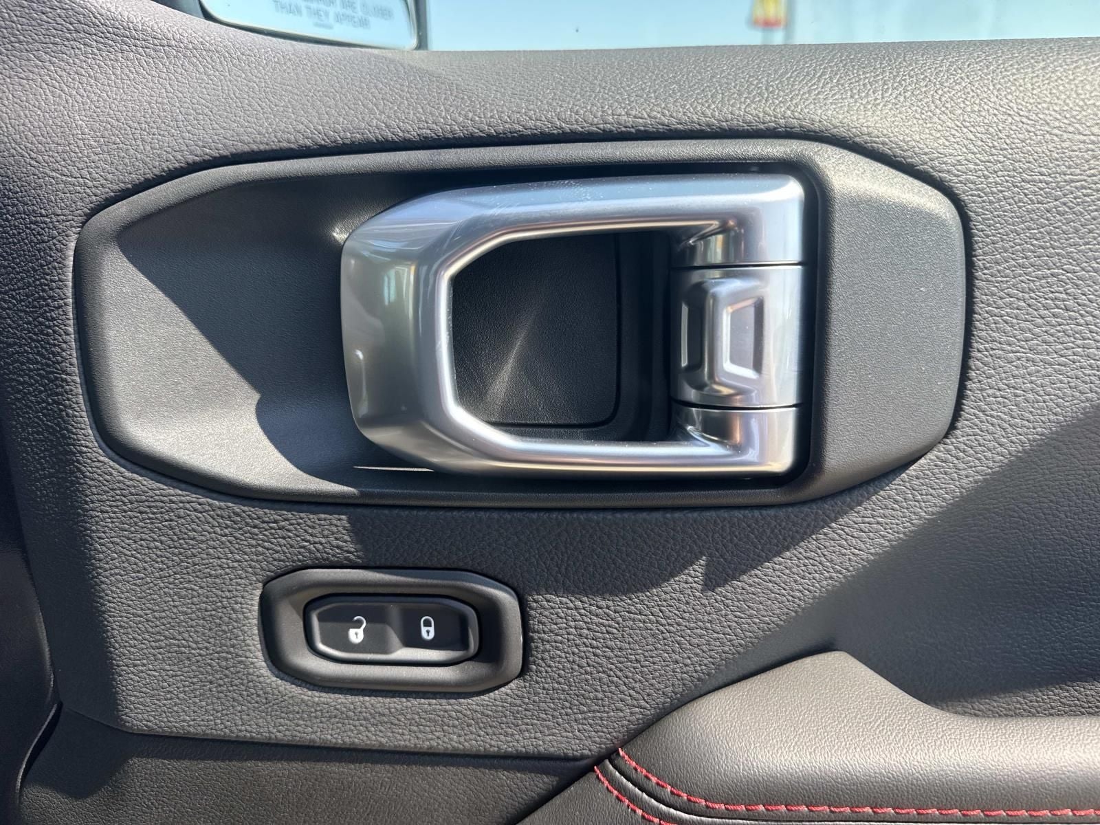 2027 Jeep Wrangler WRANGLER 4-DOOR RUBICON X
