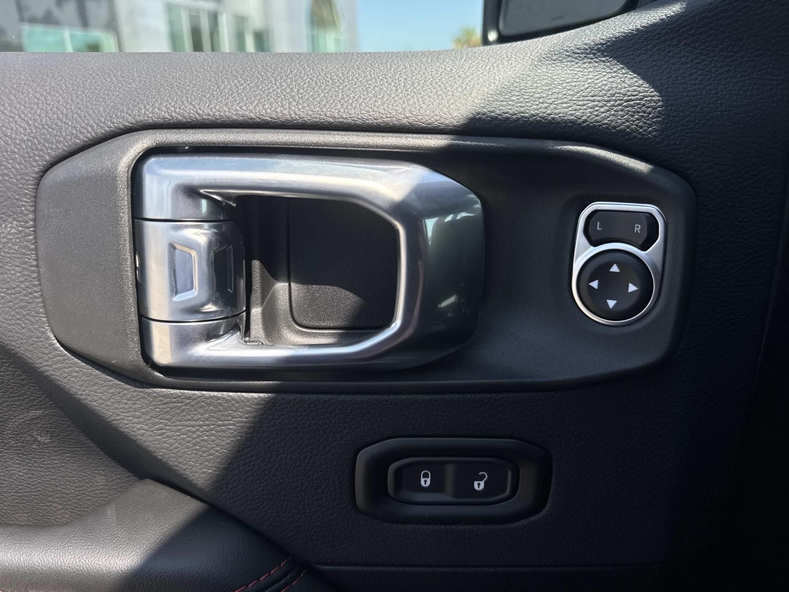 2027 Jeep Wrangler WRANGLER 4-DOOR RUBICON X