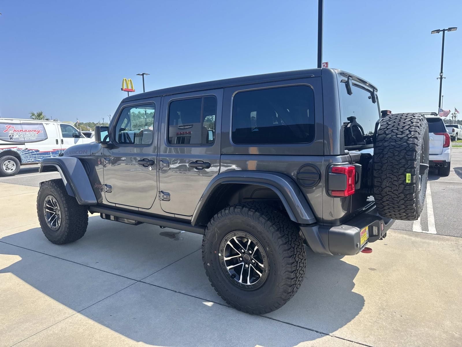 2027 Jeep Wrangler WRANGLER 4-DOOR RUBICON X