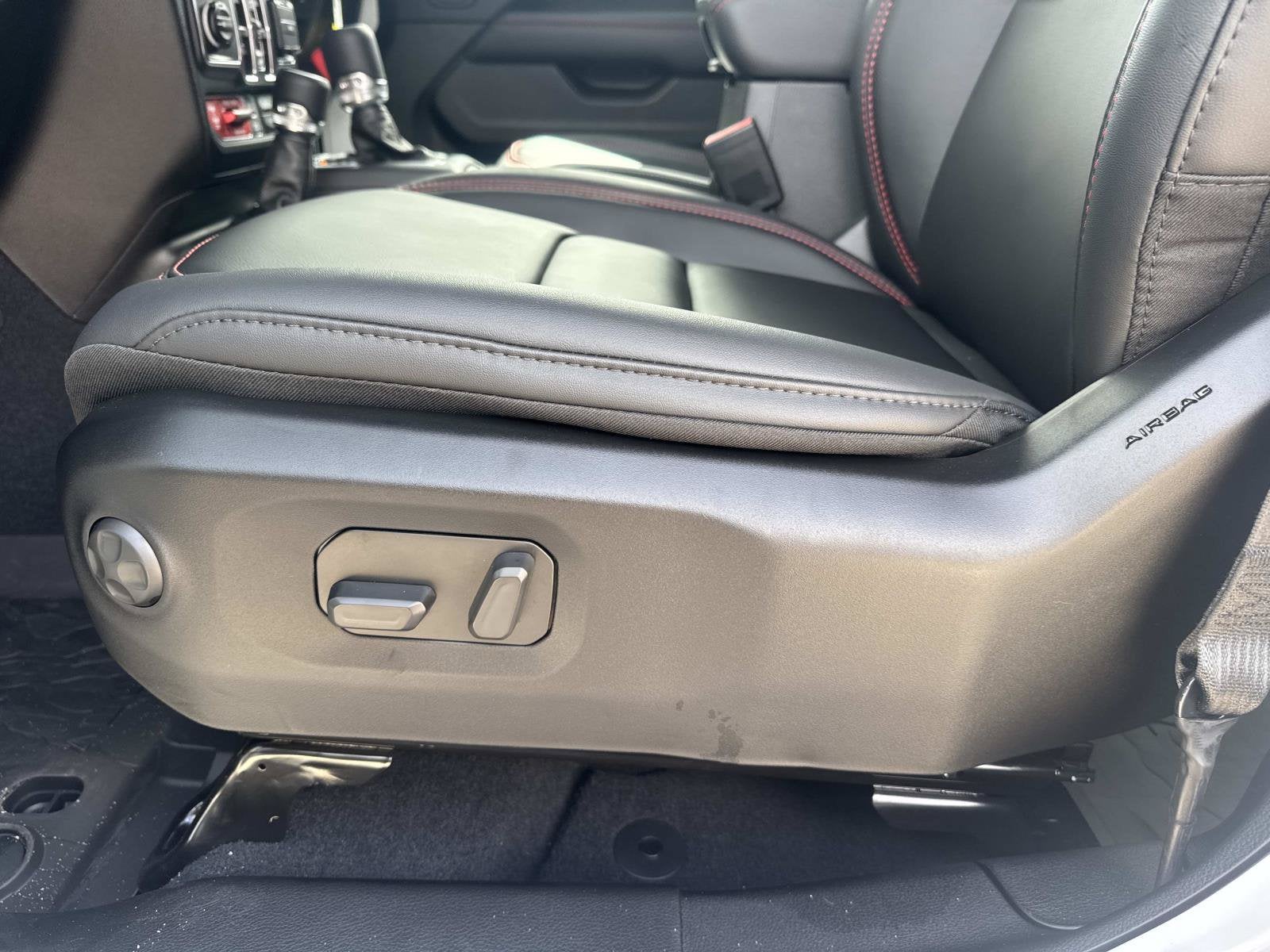 2027 Jeep Wrangler WRANGLER 4-DOOR RUBICON X
