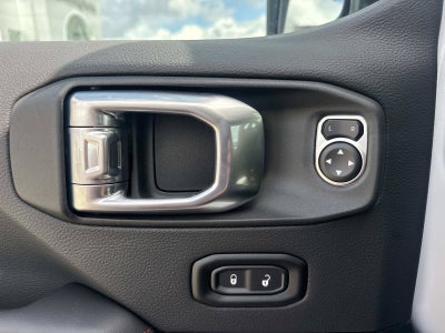 2027 Jeep Wrangler WRANGLER 4-DOOR RUBICON X