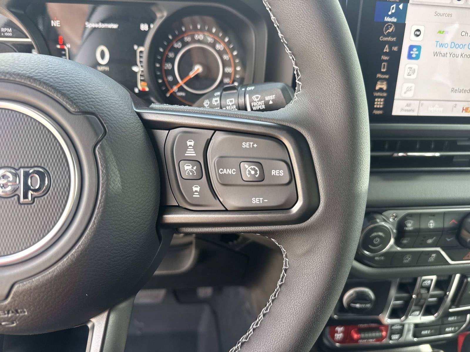 2027 Jeep Wrangler WRANGLER 4-DOOR RUBICON X