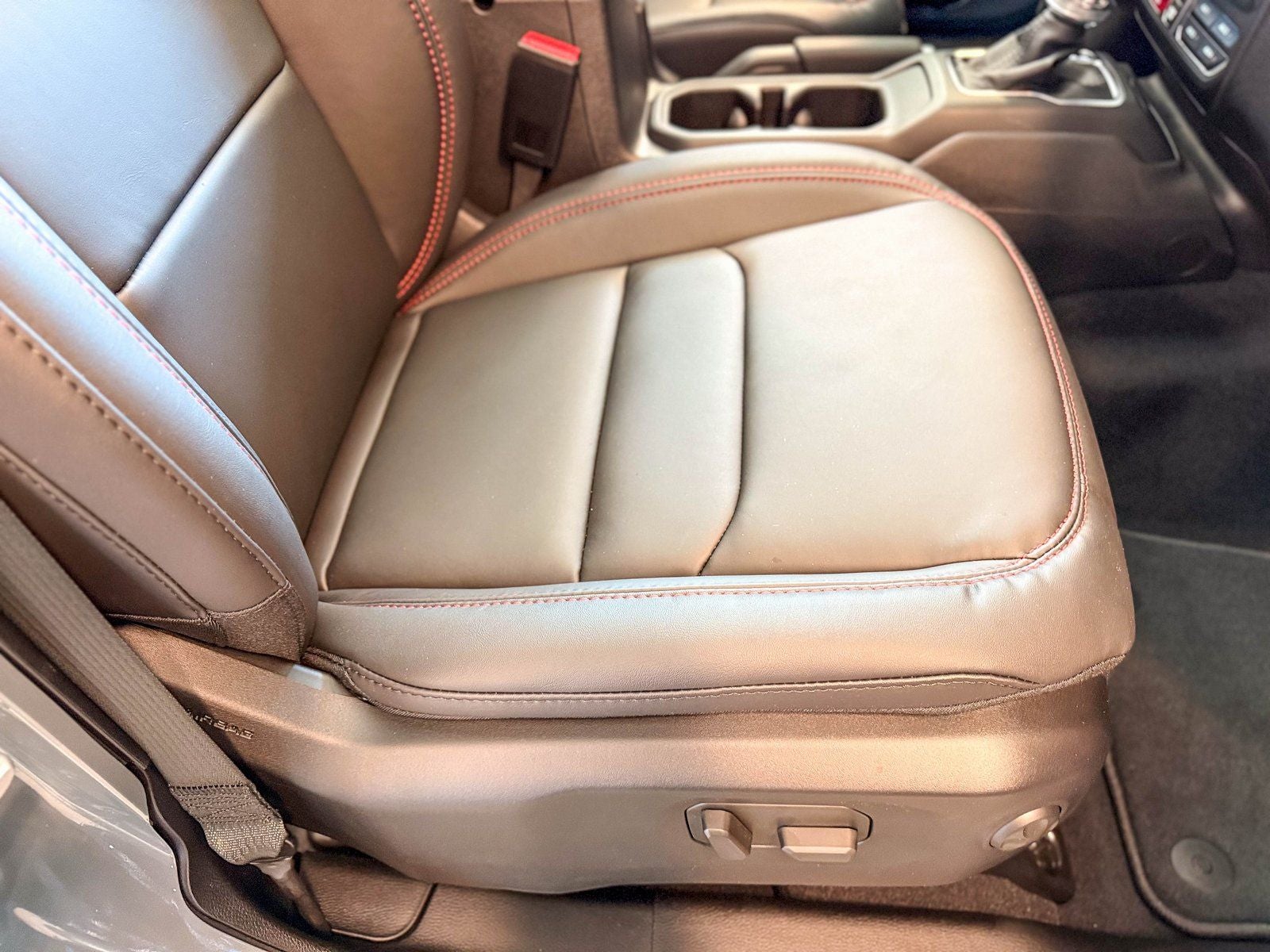 2026 Jeep Wrangler WRANGLER 4-DOOR MOAB 392