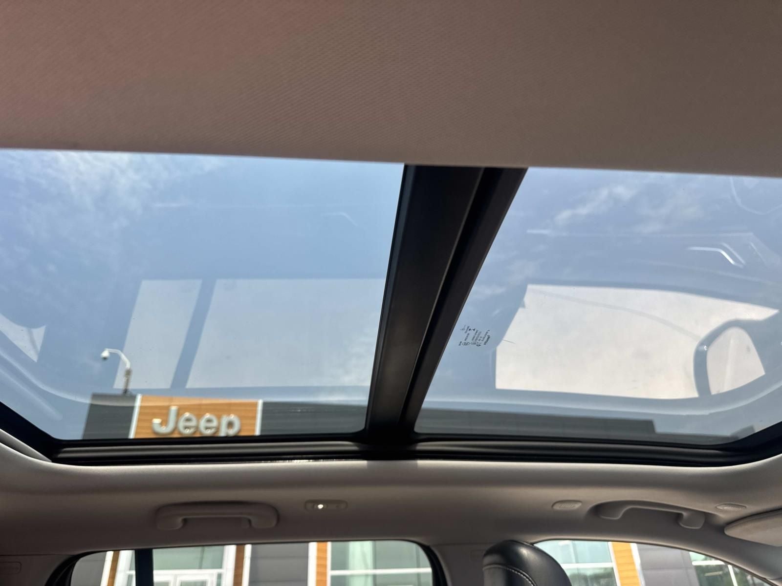 2022 Jeep Grand Cherokee 4xe Limited 4x4