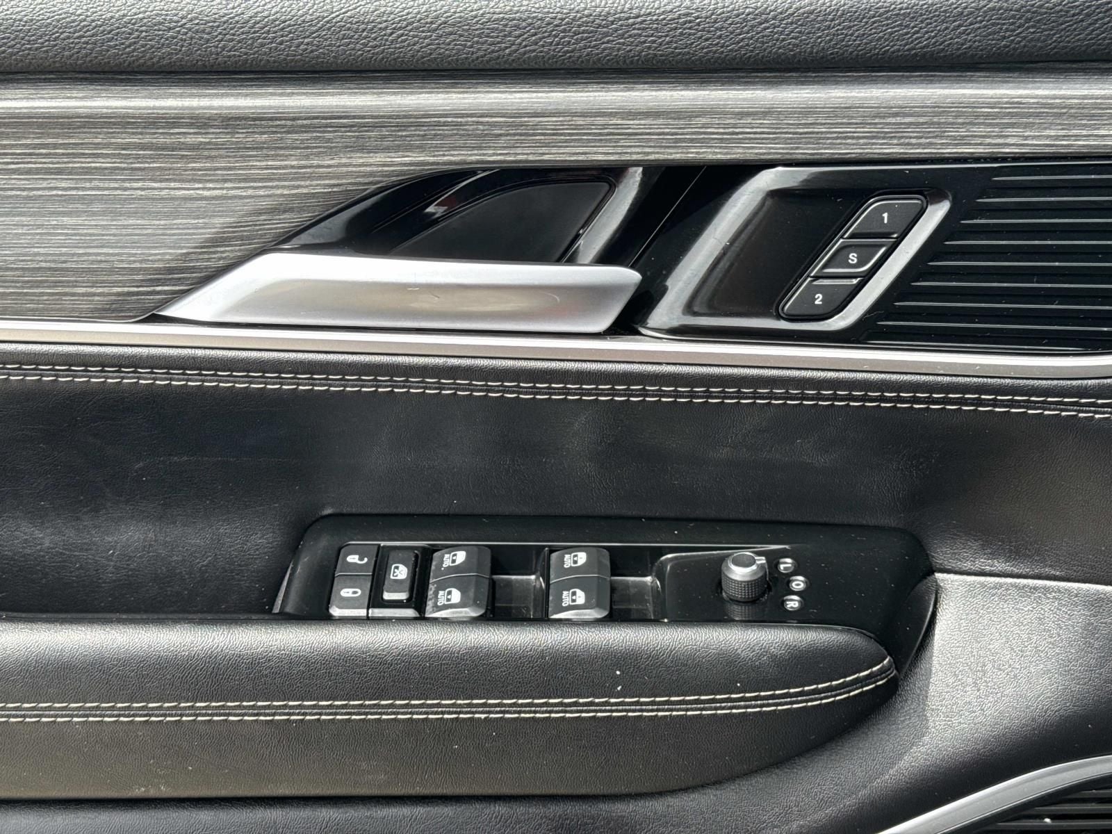 2024 Jeep Wagoneer L Series II 4x2