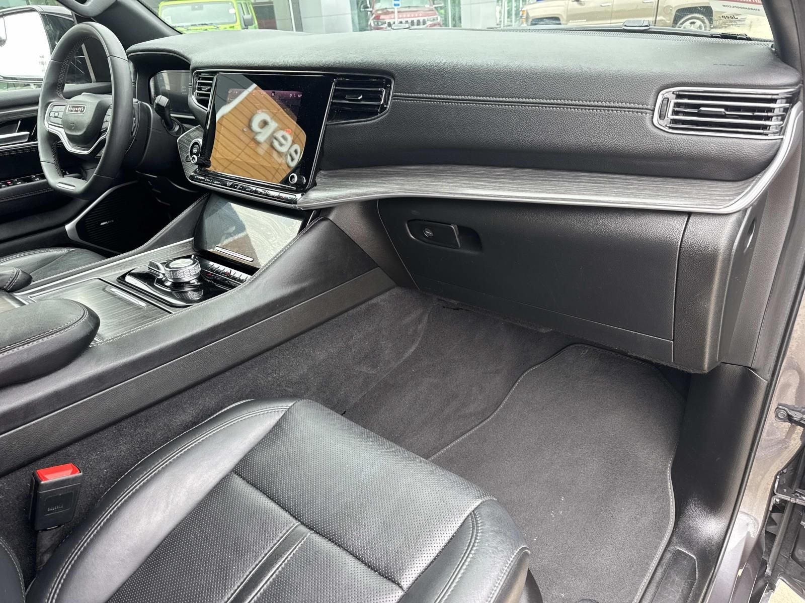 2023 Jeep Wagoneer L Series II 4x4