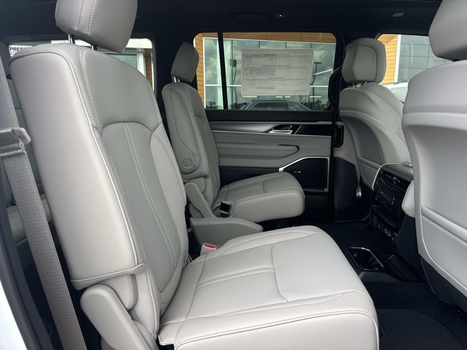 2026 Jeep Grand Wagoneer GRAND WAGONEER 4X2