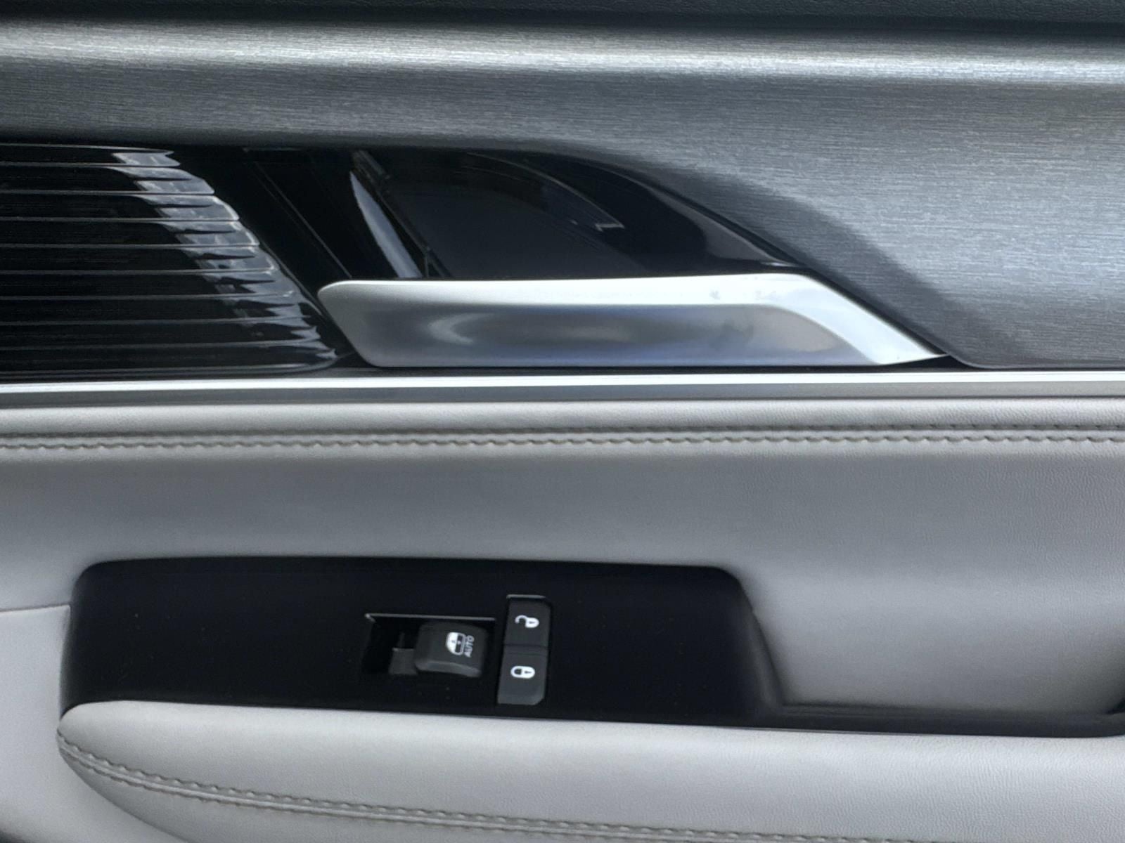 2026 Jeep Grand Wagoneer GRAND WAGONEER 4X2
