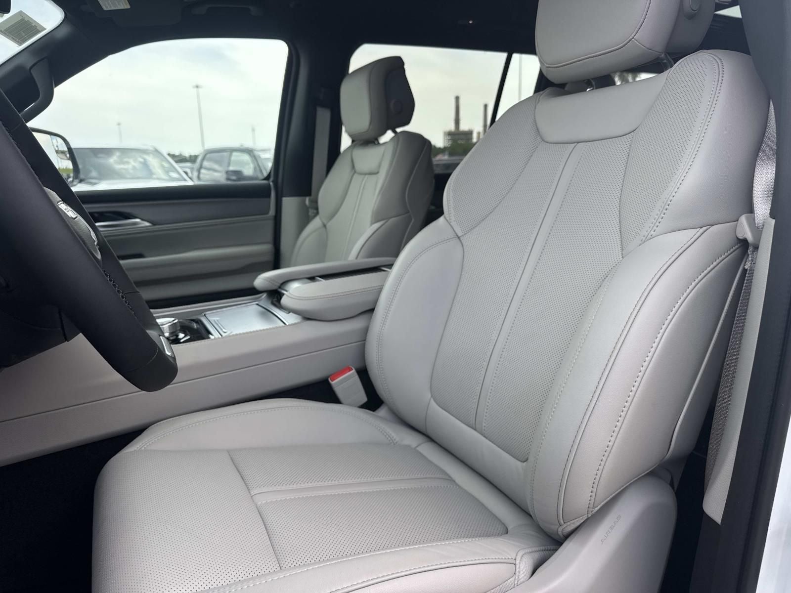 2026 Jeep Grand Wagoneer GRAND WAGONEER 4X2