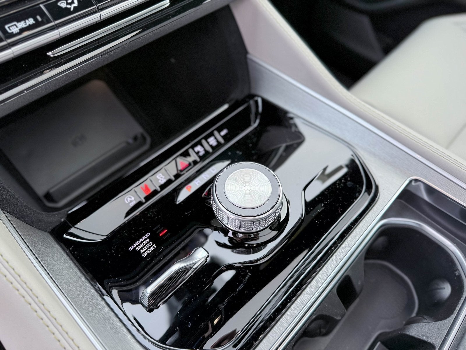 2025 Jeep Wagoneer WAGONEER 4X4