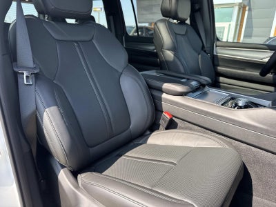 2026 Jeep Grand Wagoneer GRAND WAGONEER UPLAND 4X4