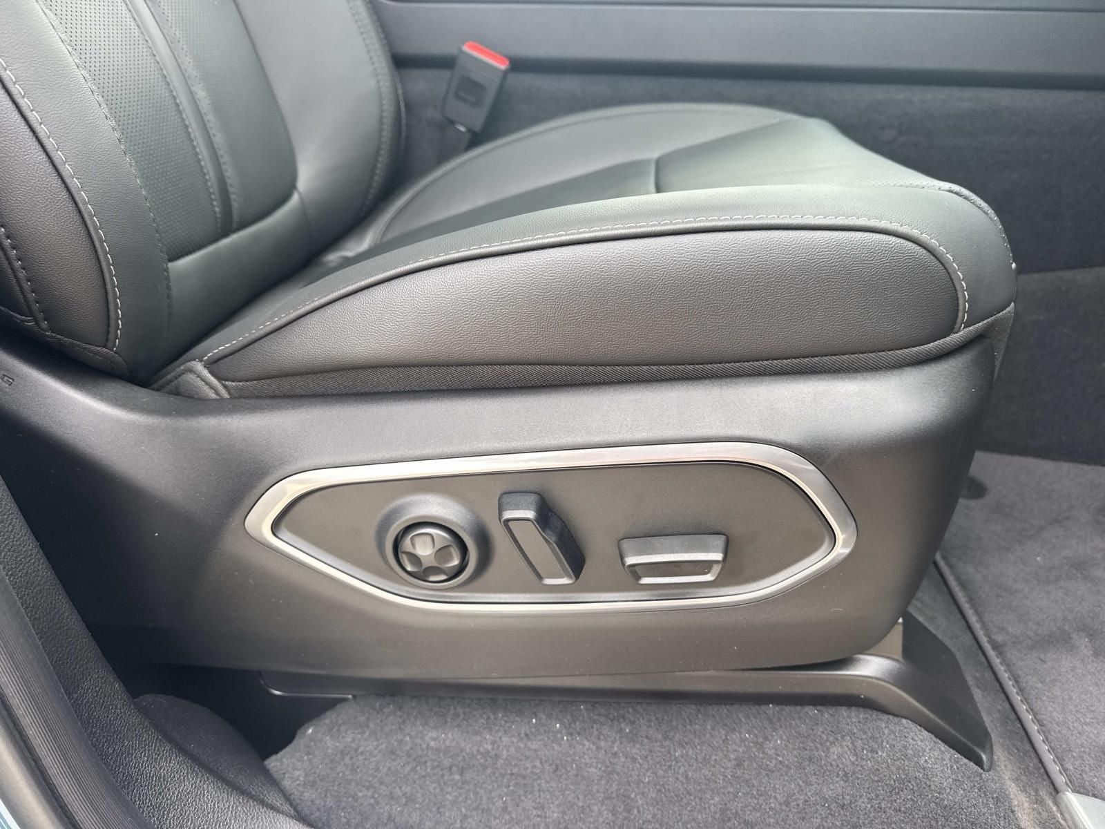 2026 Jeep Grand Wagoneer GRAND WAGONEER UPLAND 4X4