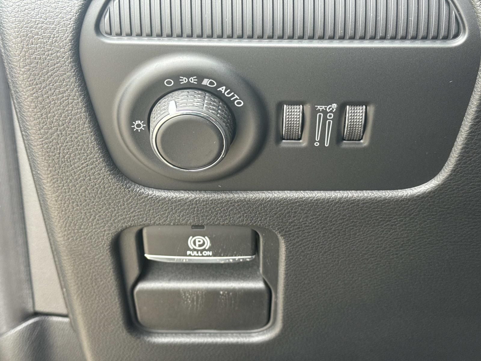 2026 Jeep Grand Wagoneer GRAND WAGONEER UPLAND 4X4