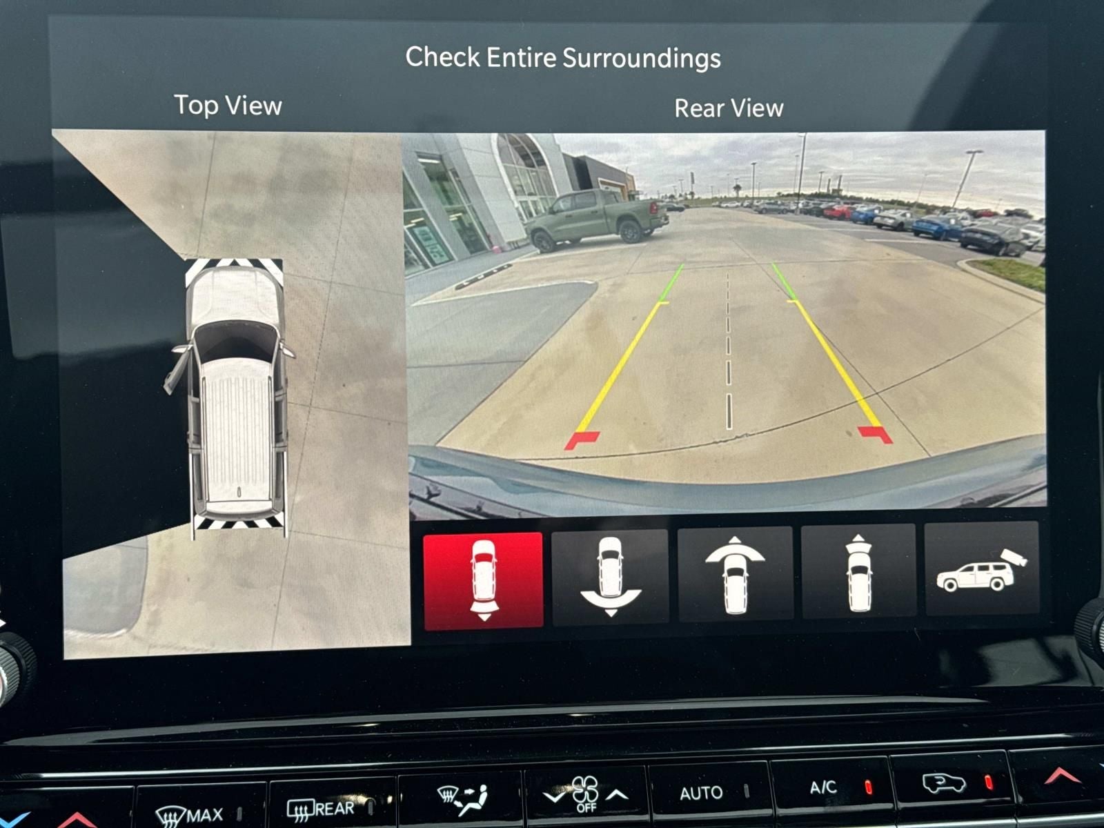 2026 Jeep Grand Wagoneer GRAND WAGONEER UPLAND 4X4