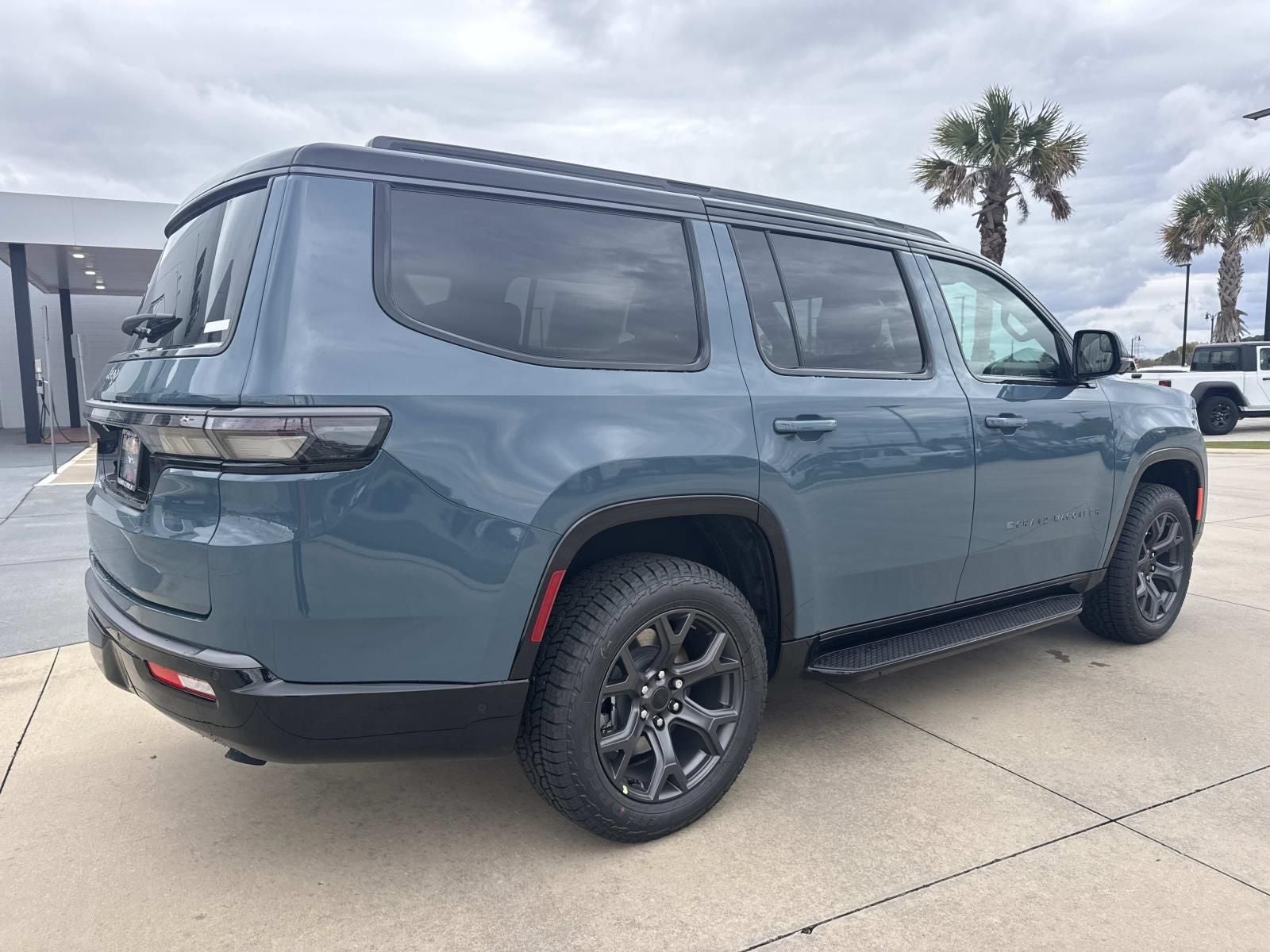 2026 Jeep Grand Wagoneer GRAND WAGONEER UPLAND 4X4