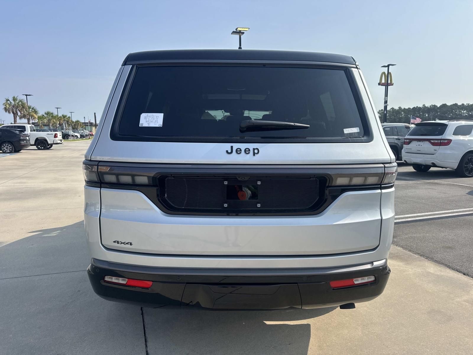2026 Jeep Grand Wagoneer GRAND WAGONEER UPLAND 4X4