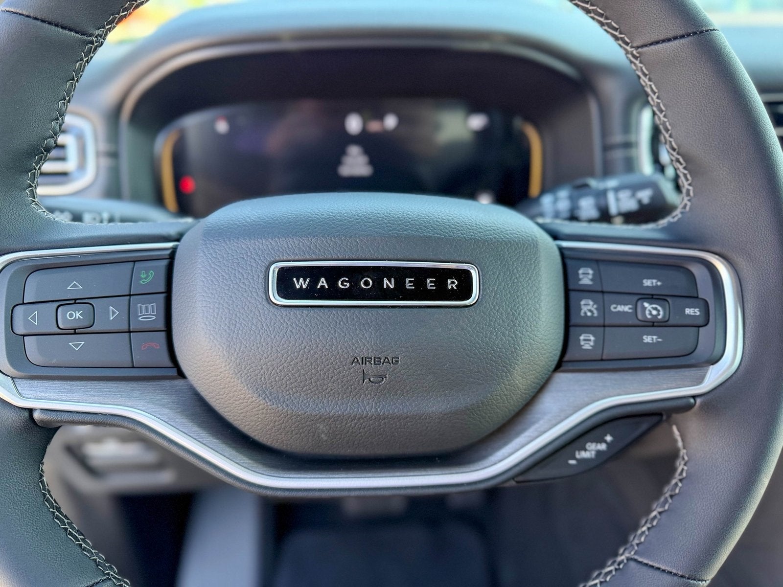 2025 Jeep Wagoneer WAGONEER CARBIDE 4X4