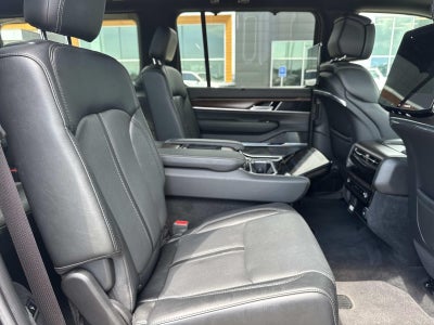 2023 Jeep Grand Wagoneer 4x4