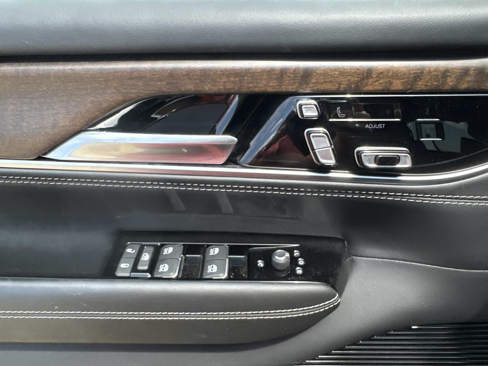 2023 Jeep Grand Wagoneer 4x4