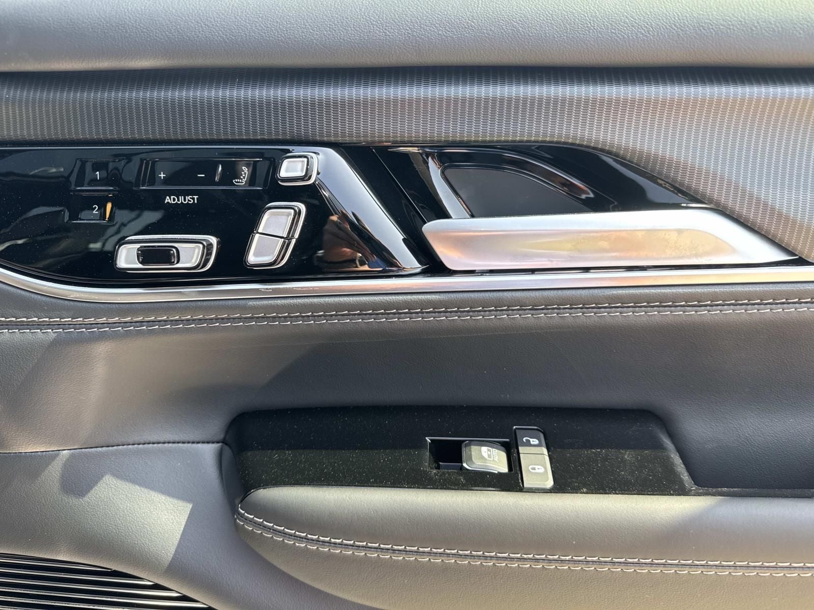 2026 Jeep Grand Wagoneer GRAND WAGONEER SUMMIT OBSIDIAN 4X4