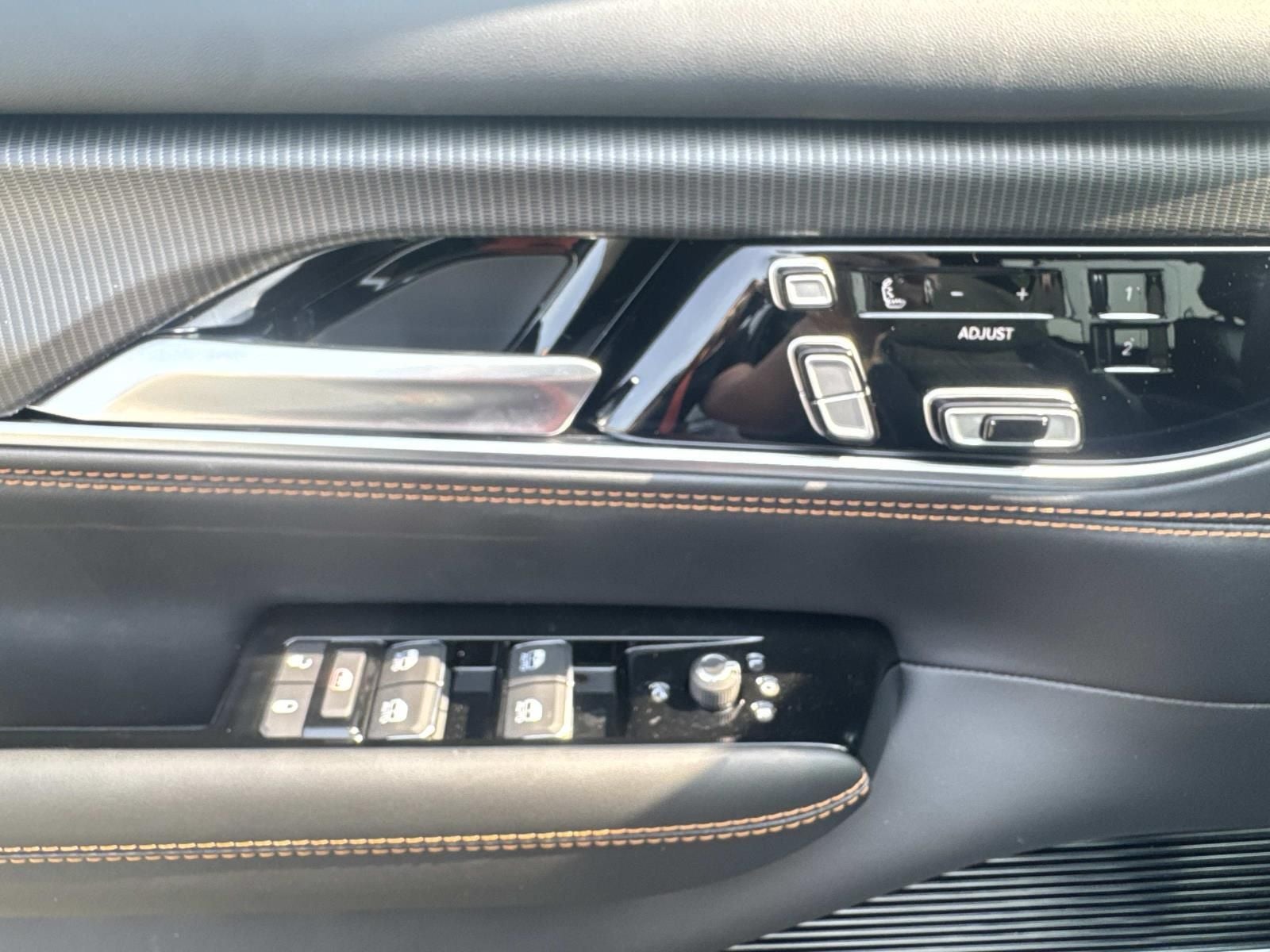 2026 Jeep Grand Wagoneer GRAND WAGONEER SUMMIT RESERVE 4X4