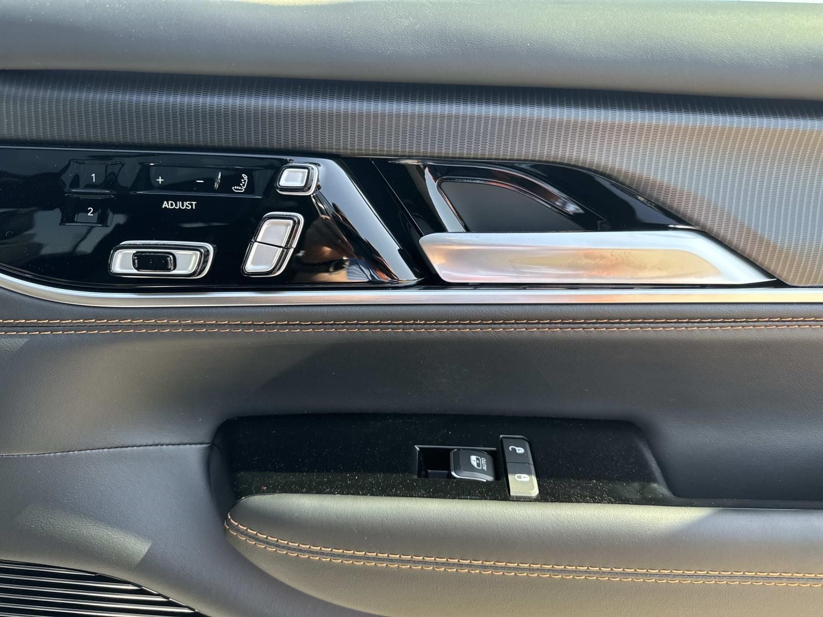 2026 Jeep Grand Wagoneer GRAND WAGONEER SUMMIT RESERVE 4X4