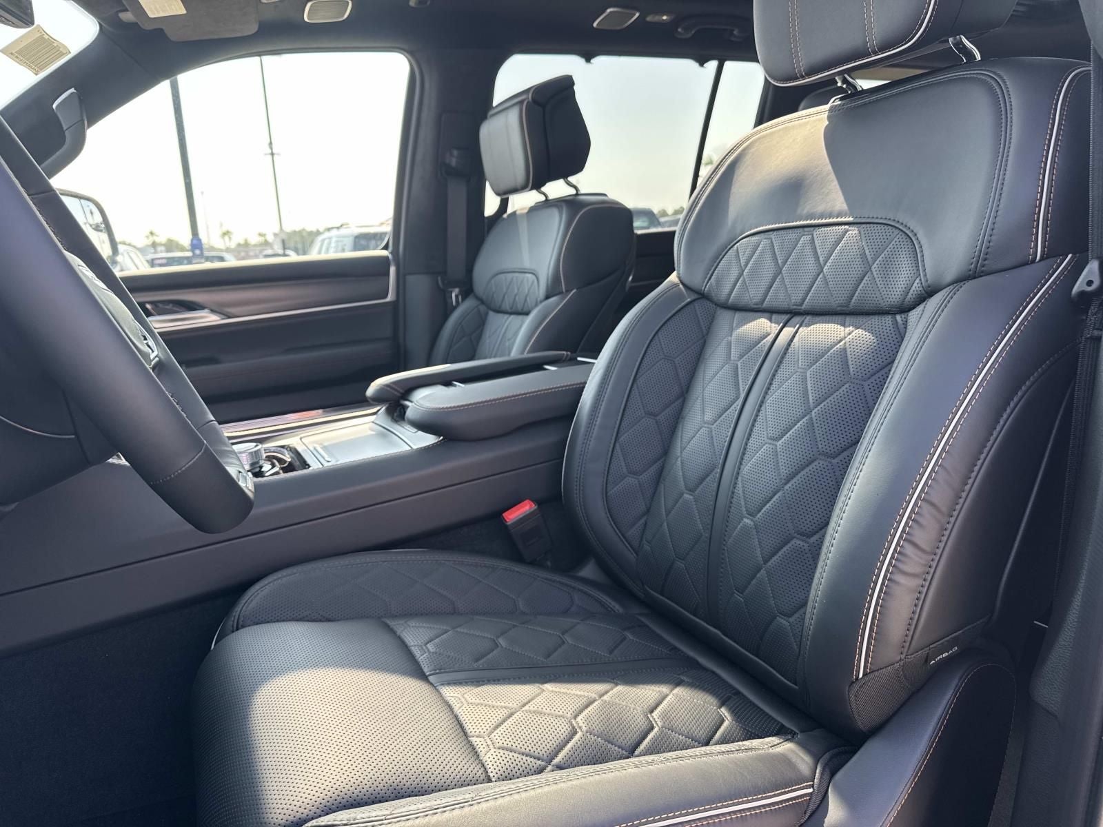 2026 Jeep Grand Wagoneer GRAND WAGONEER SUMMIT RESERVE 4X4