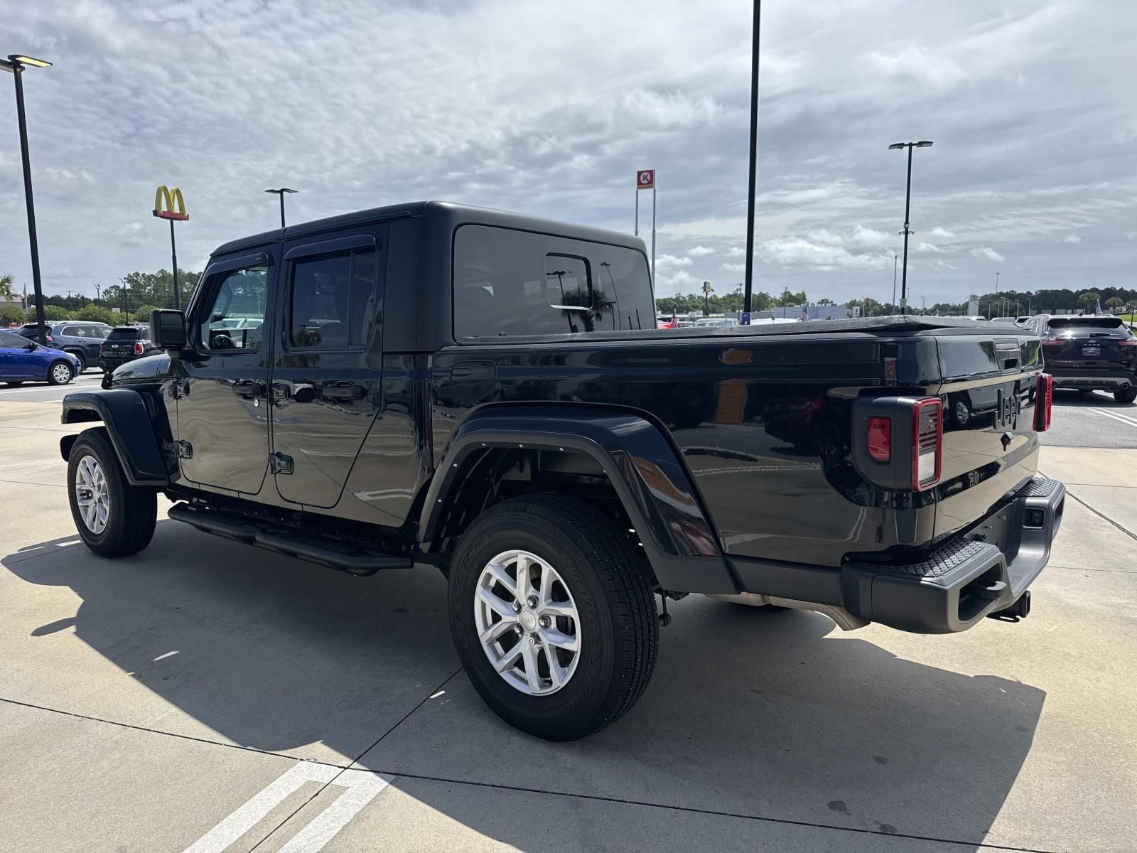 2023 Jeep Gladiator Sport S 4x4