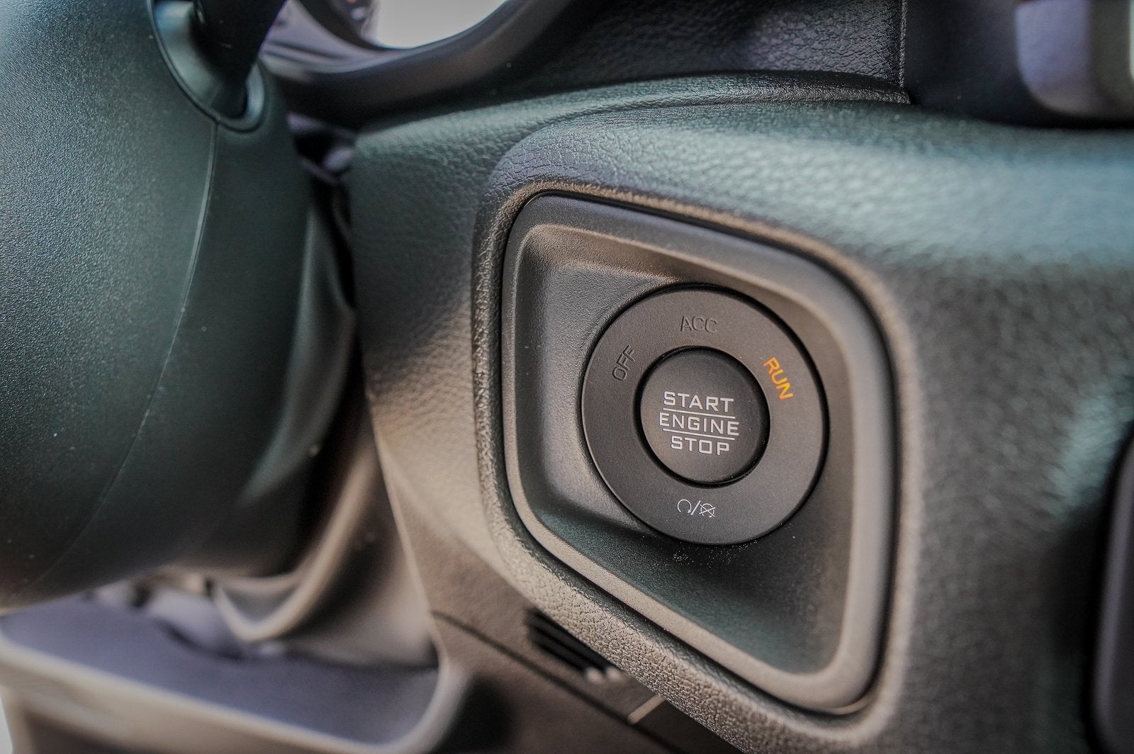 2025 Jeep Gladiator GLADIATOR NIGHTHAWK 4X4