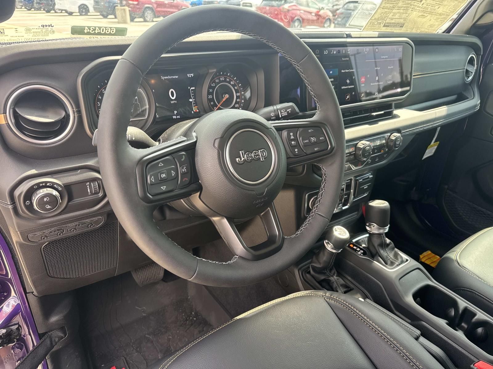 2026 Jeep Gladiator GLADIATOR SAHARA 4X4